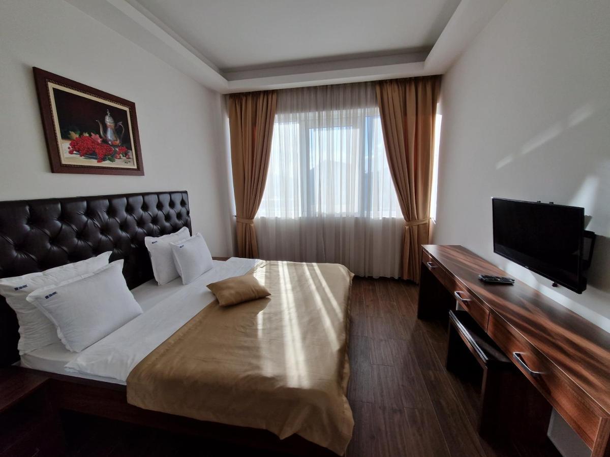 Motel Celebic Mitrovici  Exterior foto